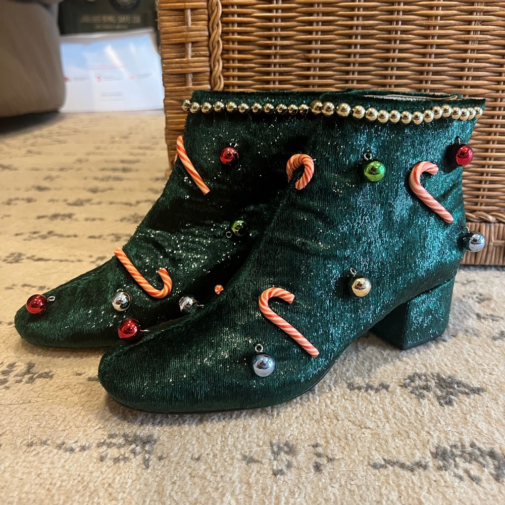 Katy Perry RARE Christmas Booties